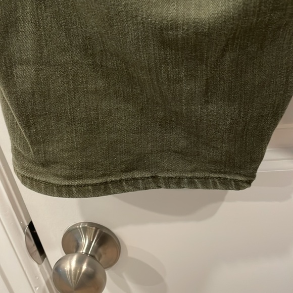 Jordan Craig Legacy Edition Dark Green Shorts Distressed Men’s Size 34 - Picture 13 of 16